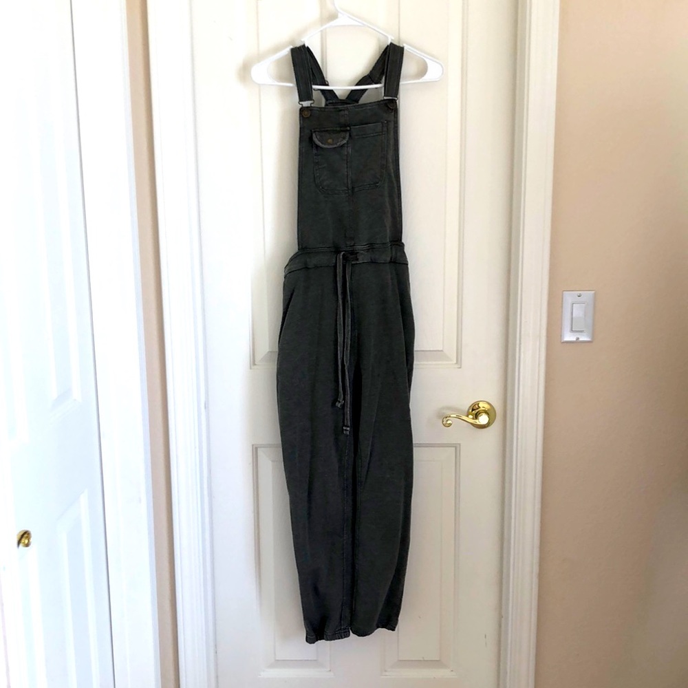 Overall jumpsuit extremely soft!